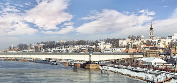 Panorama Hivernal Belgrade Avec Sava River Branko Bridge Savamala Area Photos De Stock Libres De Droits