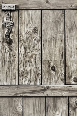 Antik rustik çam ahşap ahır kapı detay