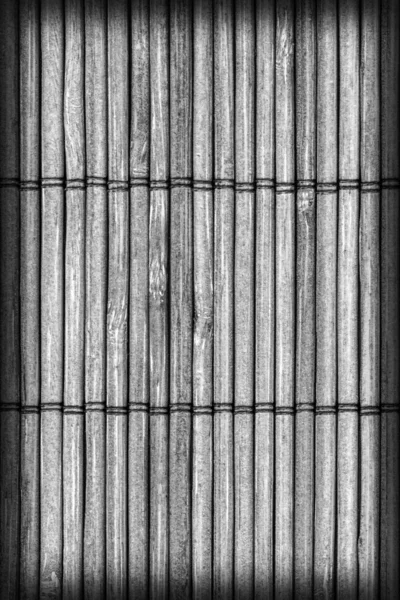 Esteira de bambu branqueada e manchada cinza vinheta grunge textura amostra — Fotografia de Stock
