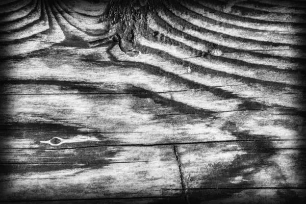 Alte geknotete verwitterte rissige Dielendielen gefärbte graue Vignette Grunge Textur — Stockfoto