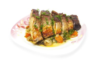Fırında pişmiş sazan