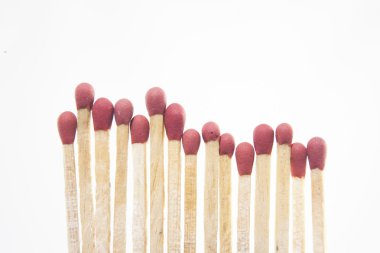 beyaz arkaplanda eşleşmeler