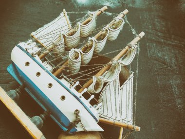 tekne modeli. küçük ahşap gemi. 