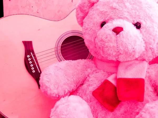 Teddy Bear, dengan musik di pagi hari . — Stok Foto