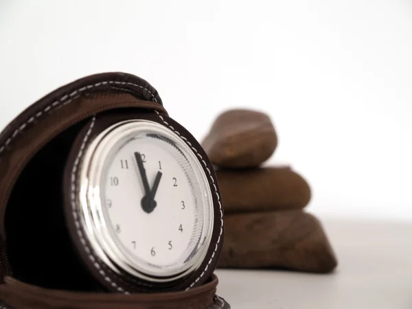 Часы, дата, время, авансы в каждый день . — стоковое фото