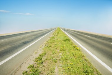 Asfalt yol yönünü