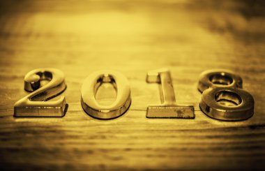 2018 yılı metni kazınmış