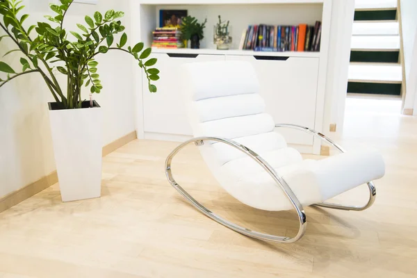 White leather rocking chair — 图库照片