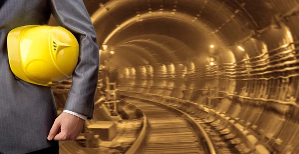 Ingenieur mit Gelb — Stockfoto