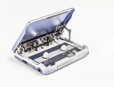 alluminium cassette player 