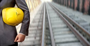 Sarı tutan mühendisi