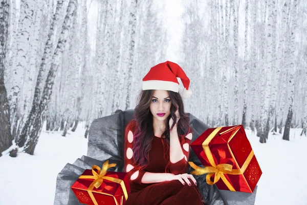 Brunette sexy santa femme — Photo