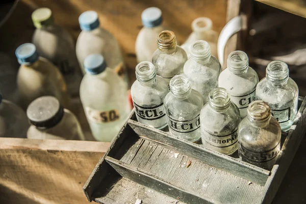 Παλιά μπουκάλια φαρμακείο — Φωτογραφία Αρχείου