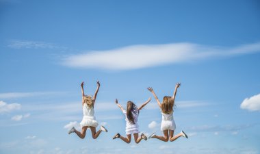 atlama kadar kadın elle.