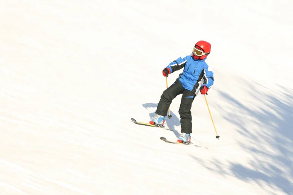 Young Boy  learning skiing — Stock Photo, Image