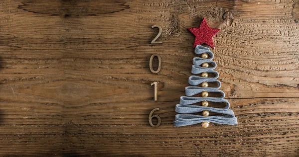 Albero di Natale con stella — Foto Stock