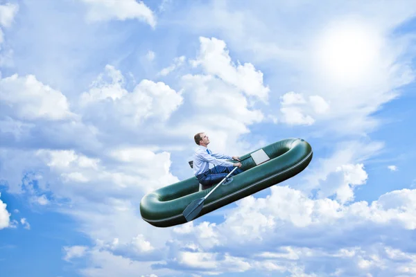 Framgångsrika Funny Business Flyger Himlen Med Moln Symbolen Kris Framgång — Stockfoto