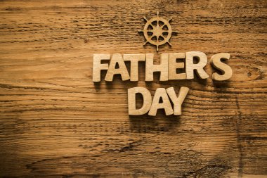 Babalar günü sözleri ahşap harflerin etti 