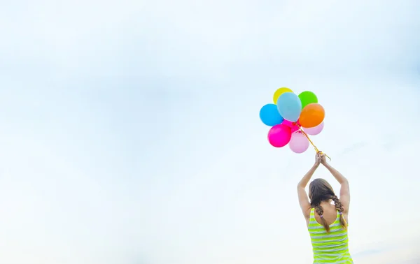 Fata cu baloane colorate — Fotografie, imagine de stoc