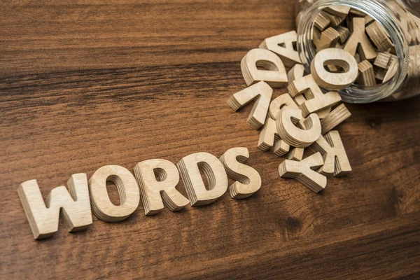 Palavras texto de letras de madeira . — Fotografia de Stock