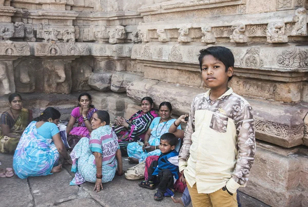 Indianer sitzen — Stockfoto