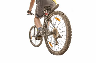 Bisiklete binen adam