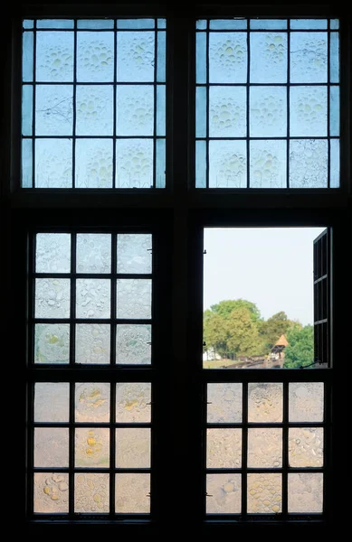 Výhled Parku Otevřeného Okna Světelné Místnosti — Stock fotografie