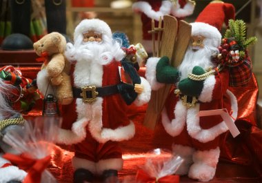 Noel Baba 'larla raflar, yeni yıl ve Noel güzel