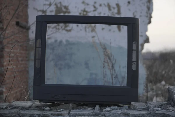 Vieille Télévision Sans Kinescope Debout Sur Fond Mur Briques Maison — Photo