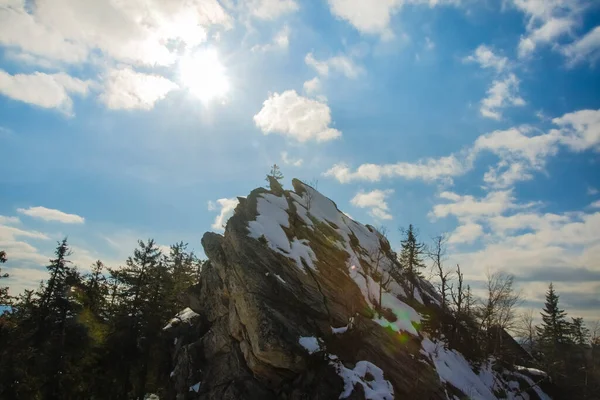 Vetta Innevata Montagne Degli Urali Urali Meridionali Stagione Invernale — Foto Stock