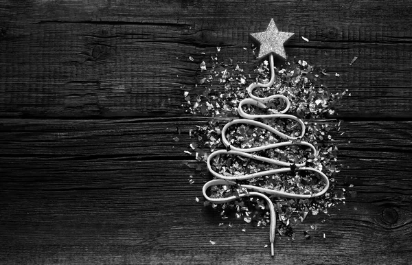 Kerstboom Van Veel Kleurrijke Confetti Kant Ster Speelgoed Houten Achtergrond — Stockfoto