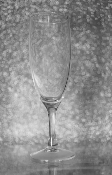 1つの空のワイングラス Bokeh背景 — ストック写真