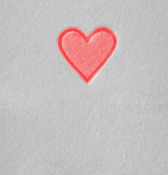 Верхній Вигляд Свіжого Снігу Червоне Серце Щасливого Валентинів День Лютого — стокове фото