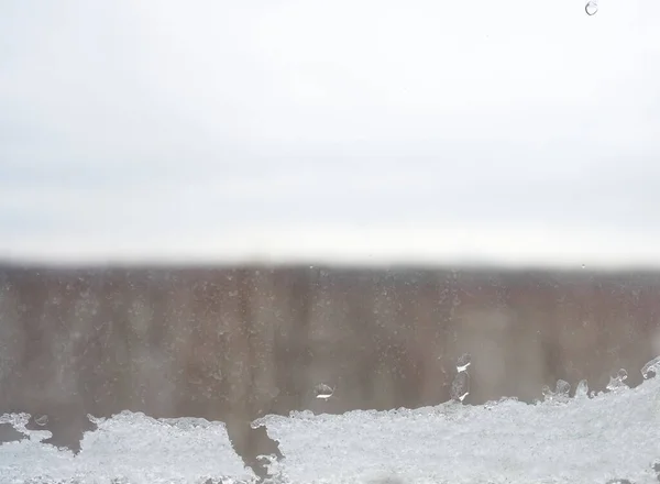 Icy Window Sneeuw Winterdag — Stockfoto