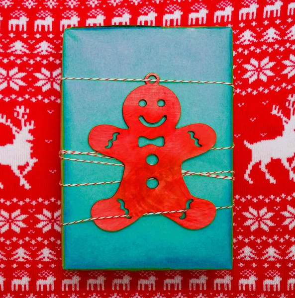 Conceito Tradições Natal Ano Novo Sinal Madeira Biscoito Gengibre Caixa — Fotografia de Stock