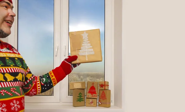 Portrait Smiling Woman Holding Gift Box Hand Standing Windowsill Winter — Stock Photo, Image