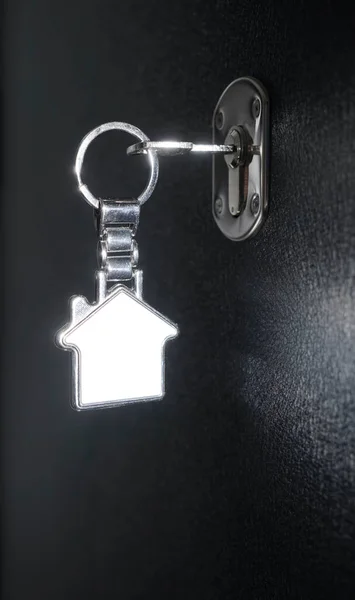 Key Metal Trinket Door Lock Door Half Open Blurred Background — 스톡 사진