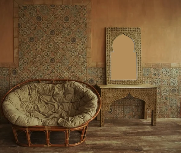 Interieur Asiatischen Stil Couch Mit Holztisch Vorhanden Modernes Sofa Antike — Stockfoto