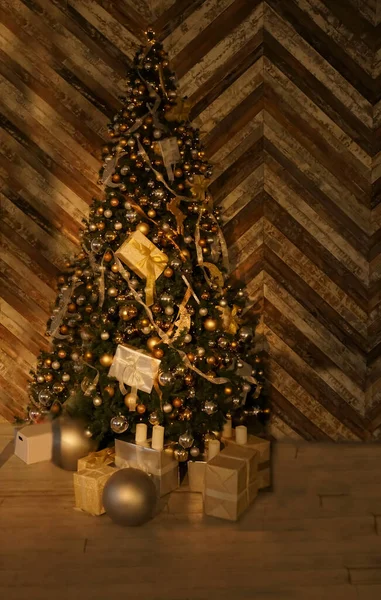 Sala Estar Casa Está Árbol Navidad Bajo Cual Hay Regalos —  Fotos de Stock