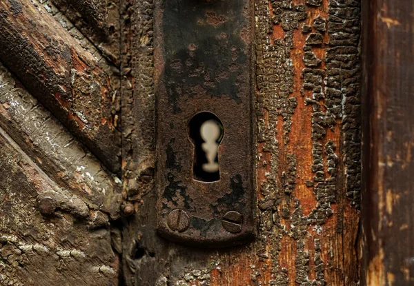Vintage Klíčová Dírka Rustikální Středověké Hradní Bráně Dřevěné Prastaré Dveře — Stock fotografie