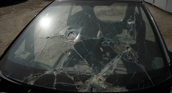 Broken Frontal Glass Car View — Stock Photo, Image