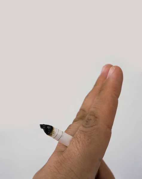 Закрыть Руку Человека Горящей Сигаретой Пенис Курении Мужчина Рука Горящей — стоковое фото