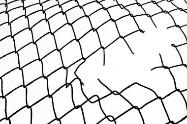 Hasar kablosu beyaz arka planda. Beyaz arkaplanda izole edilmiş delikle ağ oluşturma            