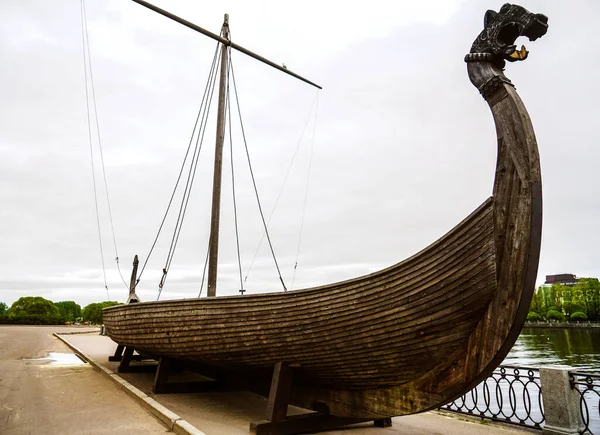 Salakkalahti Bay Embankment Replica Antiguos Barcos Vela Vikingos Drakkar Viborg — Foto de Stock