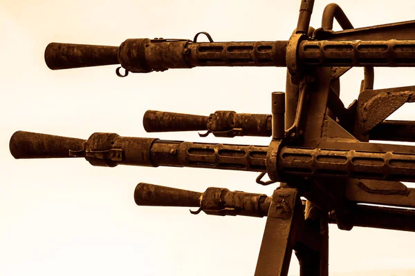 Sturmgewehr Isoliert Auf Weißem Hintergrund Automatisches Gewehr Flugabwehrkanone Maulkorb — Stockfoto