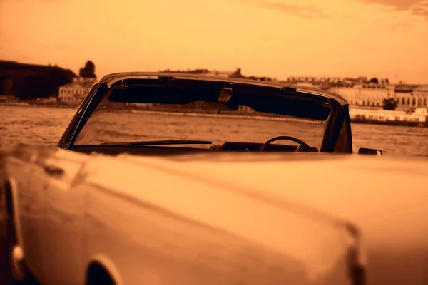 Road Trip American Classic Convertible Car White Retro Cabriolet Sunset — Stock Photo, Image