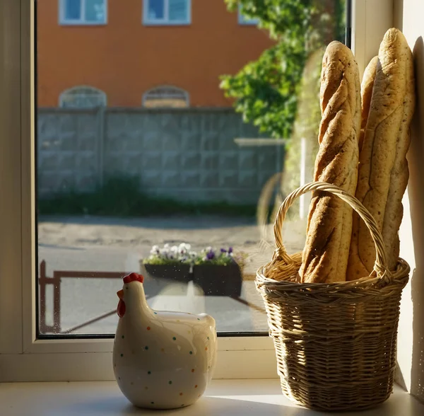 Baguette Vintage Wicker Basket Window Sill Box Bread — Stock Photo, Image