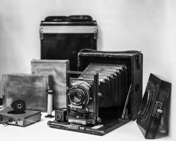 Klappbare Bettplatte Mittelformat Vintage Filmkamera Alte Blasebalg Fotokamera Isoliert Auf — Stockfoto