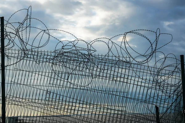 Barbed Wire Top Old Wall Barbed Wire Clear Sky Close — Stock Fotó