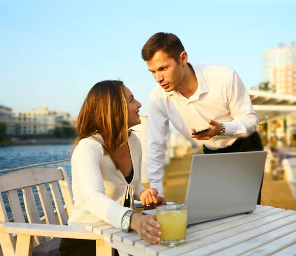 Happy Couple Wearing Business Clothes Smiling Flirting Sitting Table Terrace — Stock Photo, Image